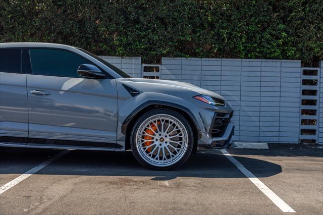 used 2019 Lamborghini Urus car, priced at $264,900