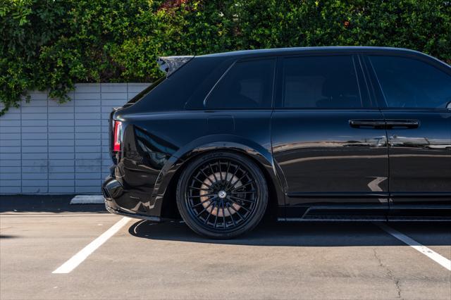 used 2021 Rolls-Royce Cullinan car, priced at $425,000