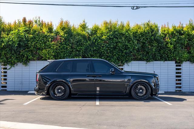 used 2021 Rolls-Royce Cullinan car, priced at $425,000