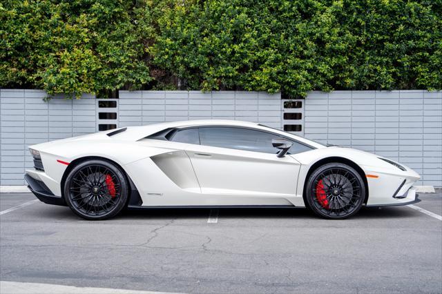 used 2018 Lamborghini Aventador S car, priced at $464,980