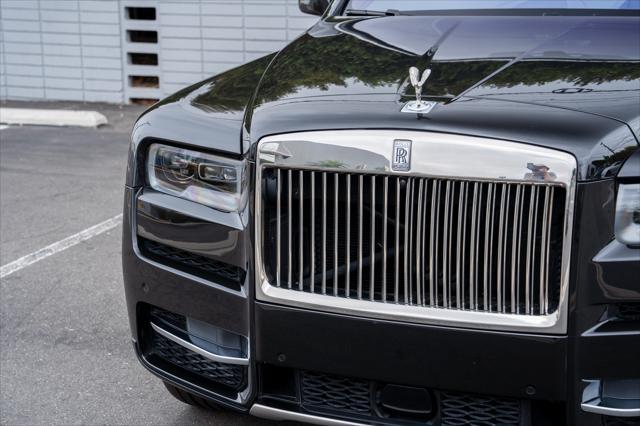used 2019 Rolls-Royce Cullinan car, priced at $229,900