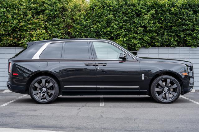 used 2019 Rolls-Royce Cullinan car, priced at $229,900
