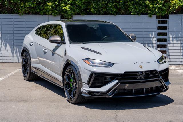 used 2023 Lamborghini Urus car, priced at $289,900