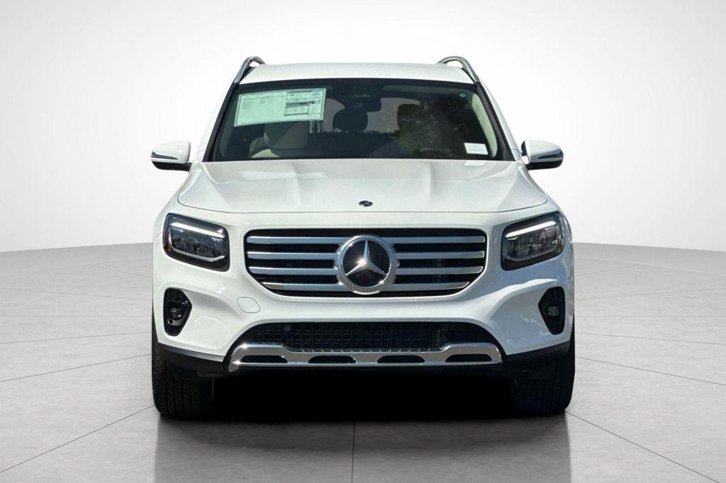 new 2026 Mercedes-Benz GLB 250 car, priced at $45,585