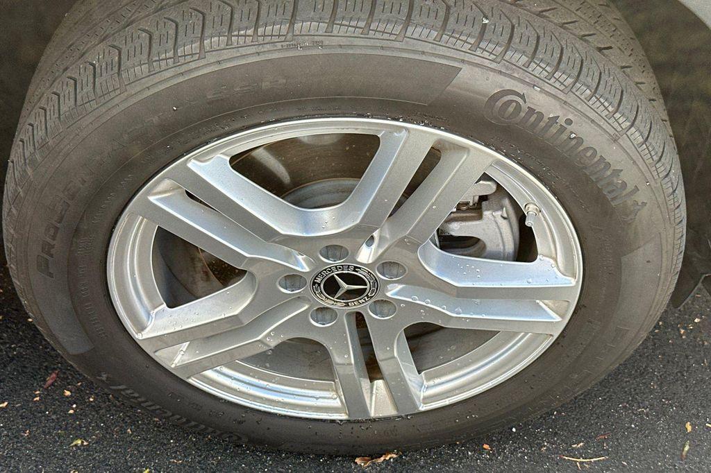 used 2021 Mercedes-Benz GLA 250 car, priced at $28,984