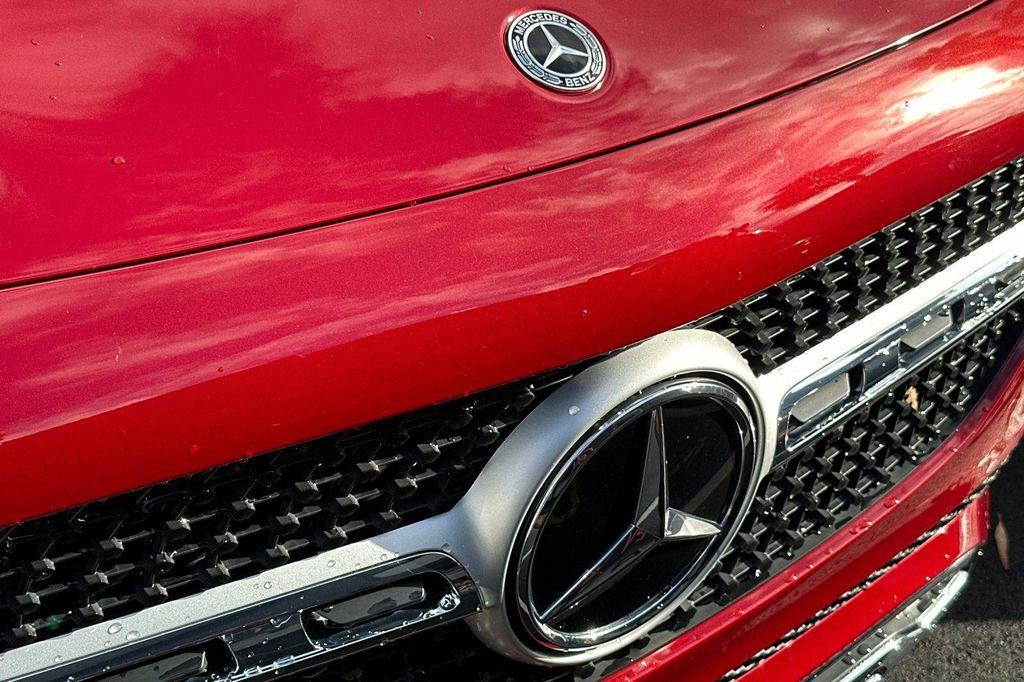 used 2021 Mercedes-Benz GLA 250 car, priced at $28,984