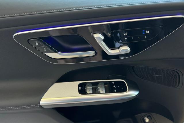 new 2025 Mercedes-Benz GLC 350e car, priced at $67,305