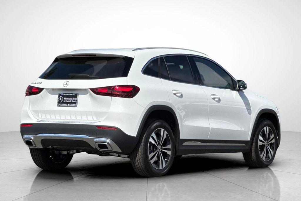 new 2026 Mercedes-Benz GLA 250 car, priced at $44,625