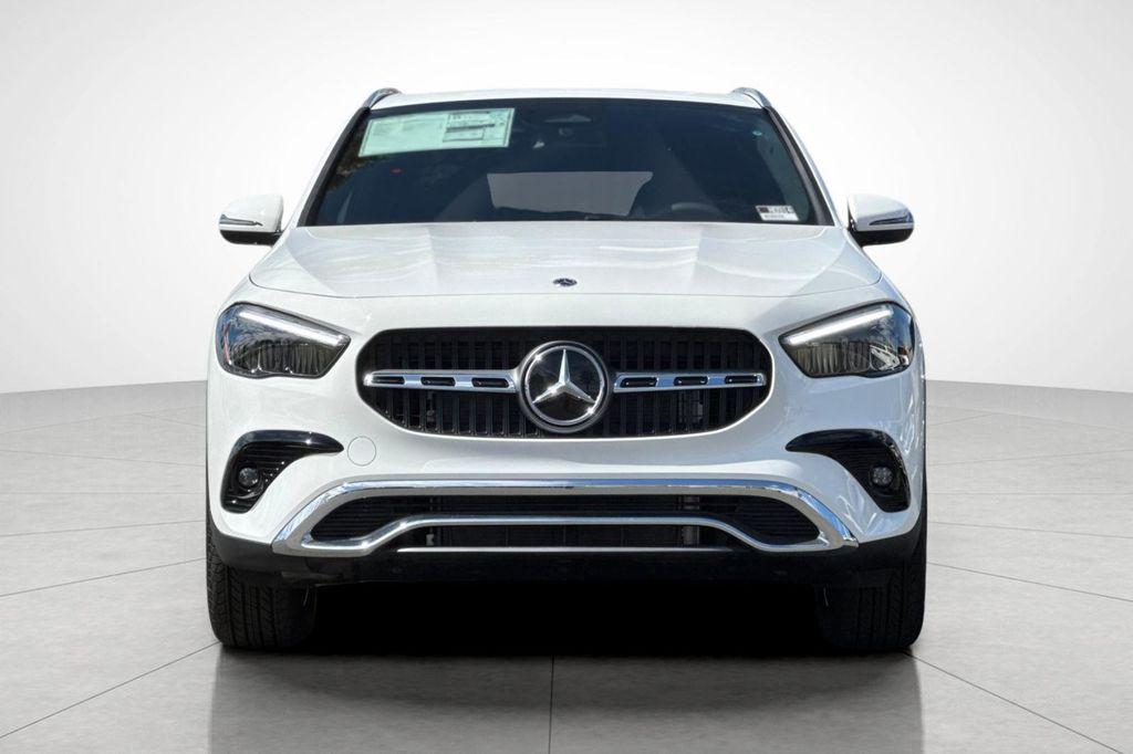new 2026 Mercedes-Benz GLA 250 car, priced at $44,625