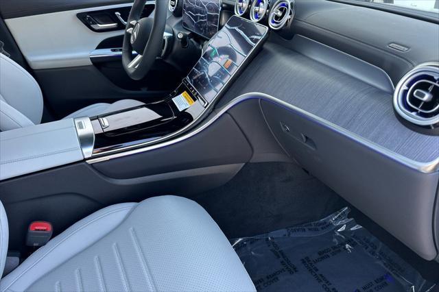 new 2025 Mercedes-Benz GLC 300 car, priced at $61,840