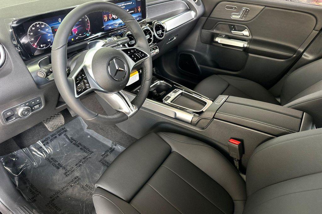 new 2026 Mercedes-Benz GLB 250 car, priced at $46,765