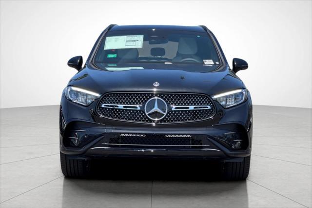 new 2025 Mercedes-Benz GLC 350e car, priced at $69,205