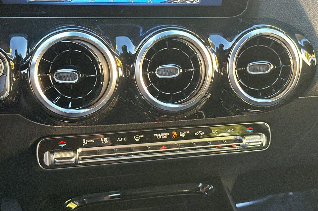 used 2026 Mercedes-Benz GLA 250 car, priced at $43,735