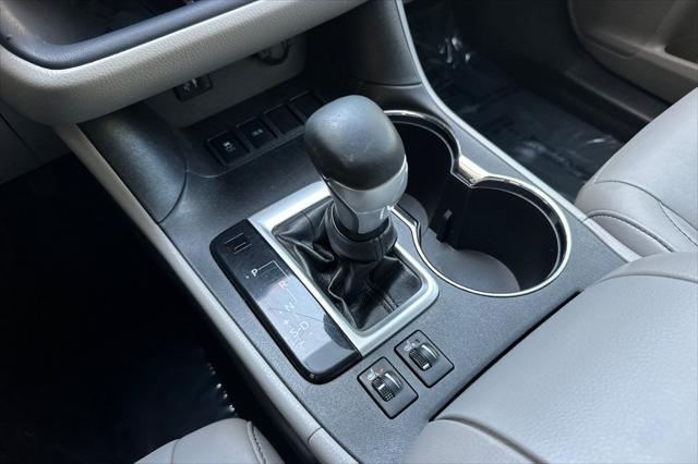 used 2016 Toyota Highlander car, priced at $19,922