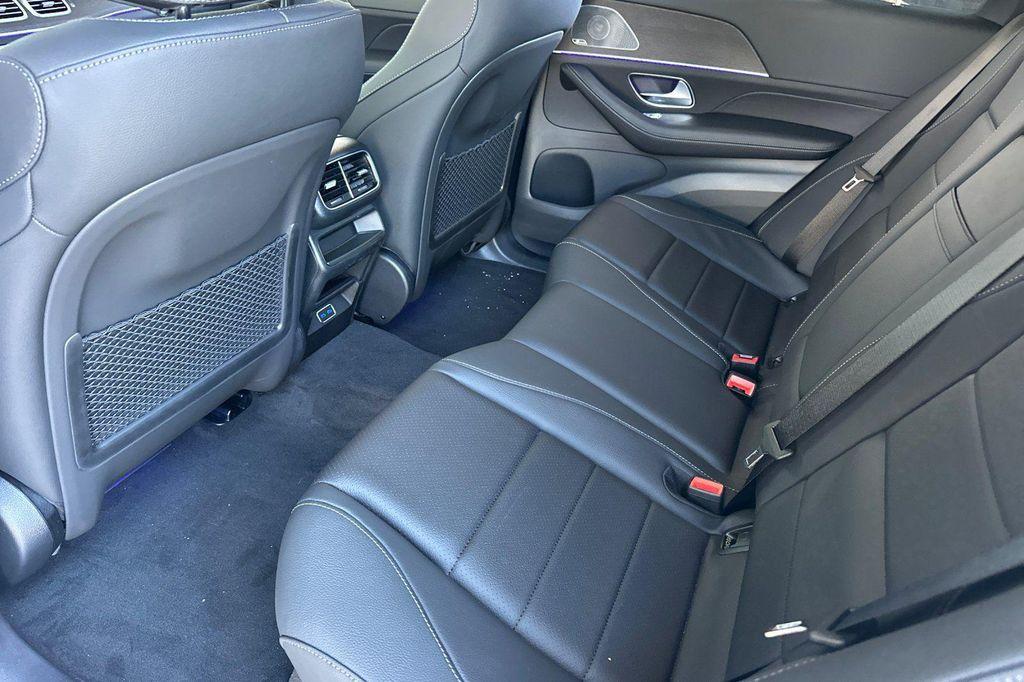 new 2026 Mercedes-Benz GLE 450e car, priced at $77,830