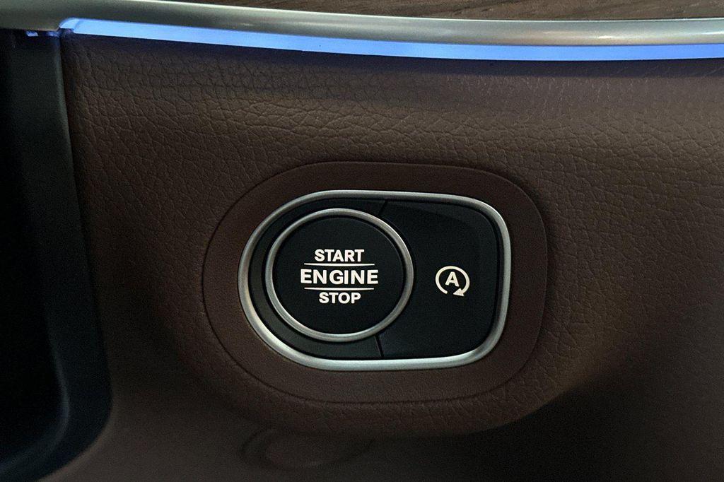 new 2026 Mercedes-Benz GLS 450 car, priced at $94,500