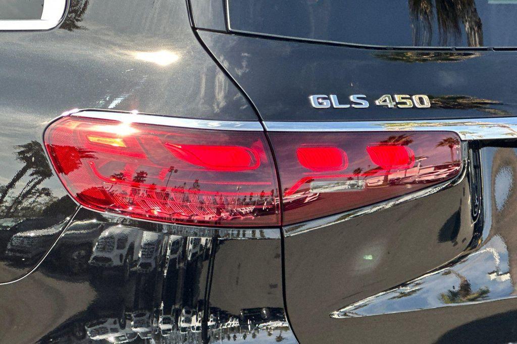 new 2026 Mercedes-Benz GLS 450 car, priced at $94,500