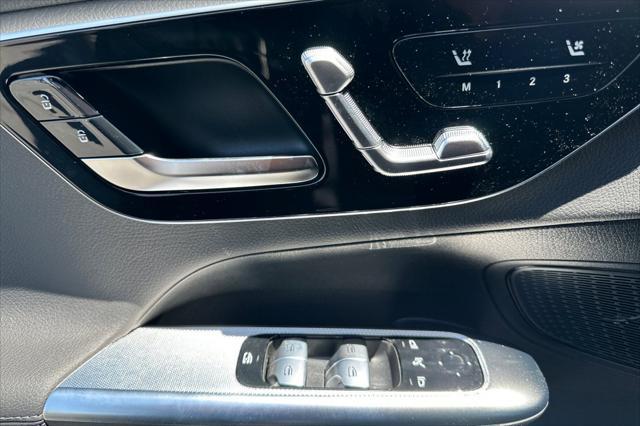 new 2025 Mercedes-Benz GLC 300 car, priced at $48,137