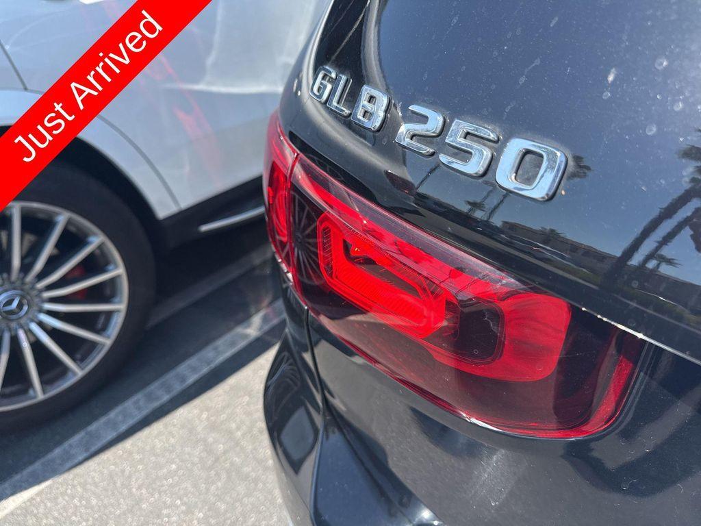 used 2021 Mercedes-Benz GLB 250 car, priced at $26,584