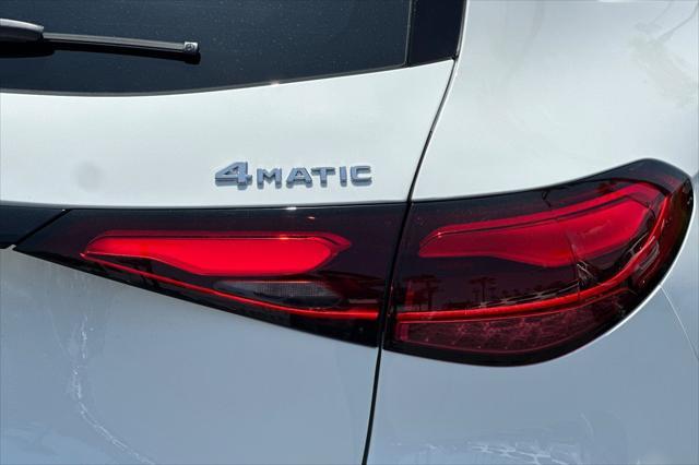 new 2025 Mercedes-Benz GLC 350e car, priced at $63,905