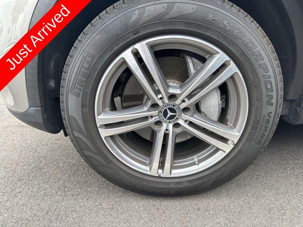 used 2021 Mercedes-Benz GLC 300 car, priced at $26,984