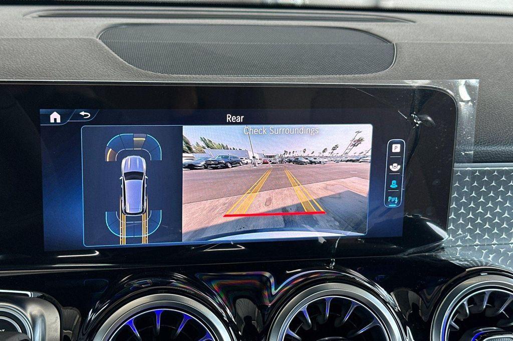 new 2025 Mercedes-Benz GLB 250 car, priced at $42,636