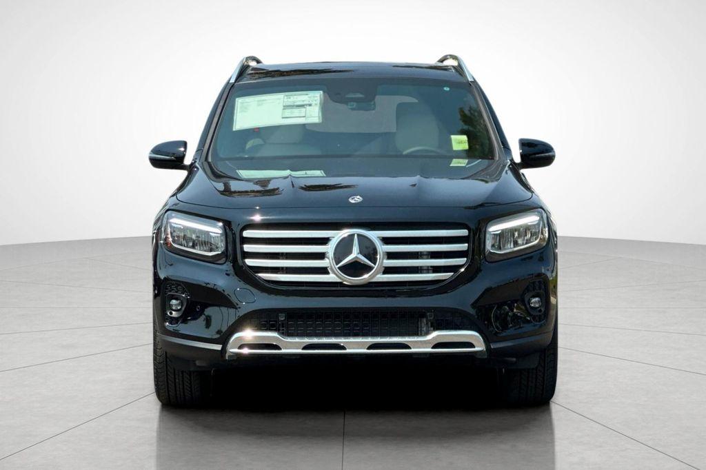 new 2025 Mercedes-Benz GLB 250 car, priced at $42,636