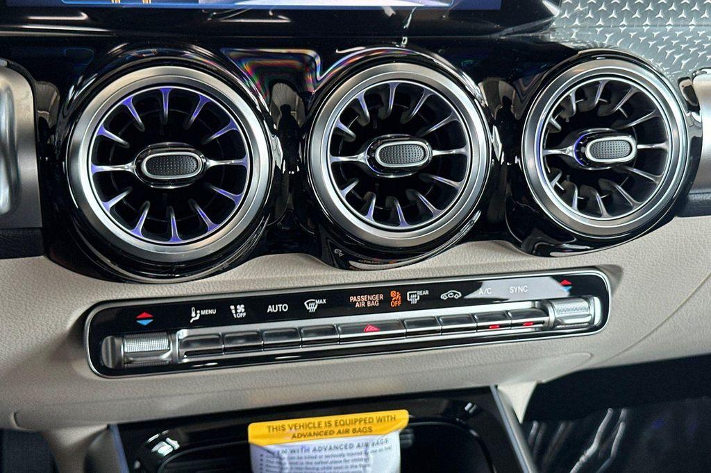 new 2025 Mercedes-Benz GLB 250 car, priced at $42,636