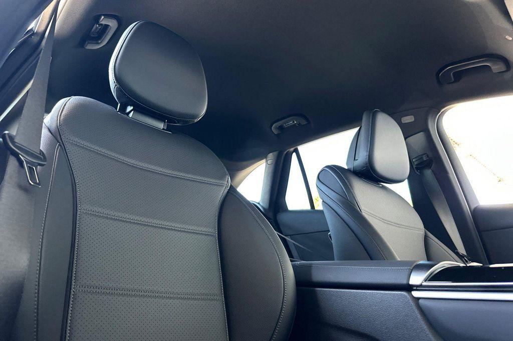 new 2026 Mercedes-Benz GLC 300 car, priced at $53,270