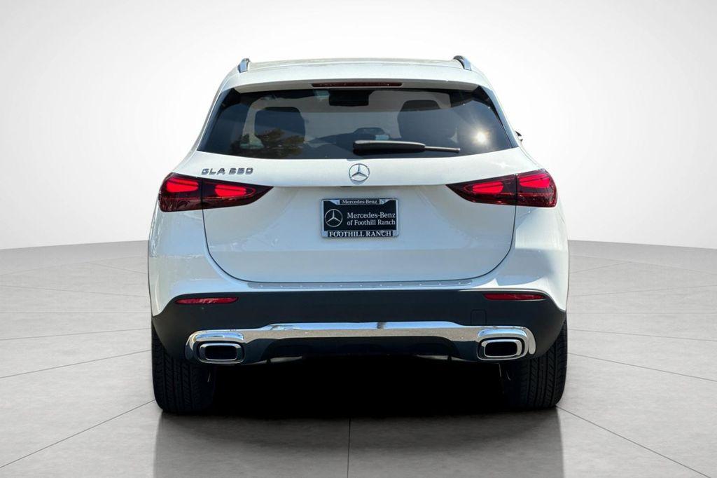 new 2026 Mercedes-Benz GLA 250 car, priced at $44,585