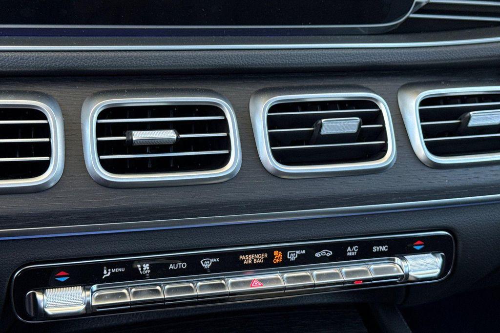 new 2025 Mercedes-Benz GLE 350 car, priced at $61,056