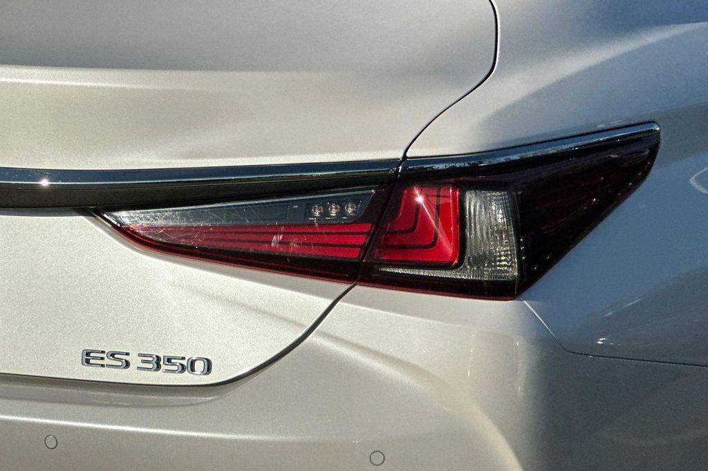 used 2019 Lexus ES 350 car, priced at $28,983