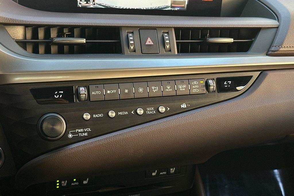 used 2019 Lexus ES 350 car, priced at $28,983