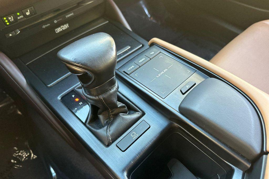 used 2019 Lexus ES 350 car, priced at $28,983