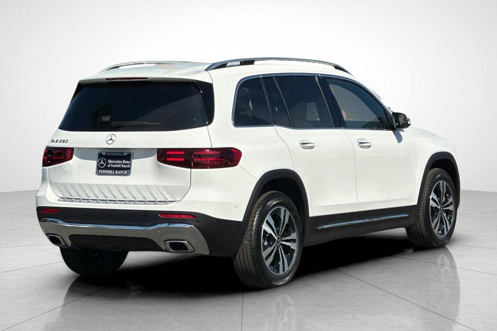 new 2025 Mercedes-Benz GLB 250 car, priced at $39,602