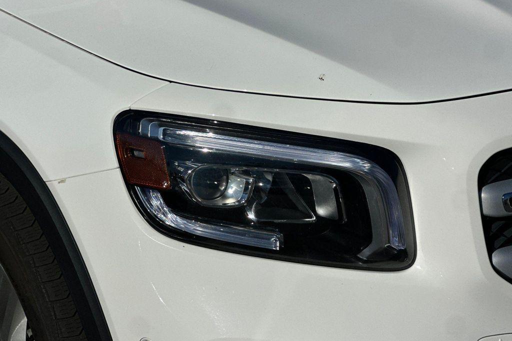 used 2021 Mercedes-Benz GLB 250 car, priced at $24,984
