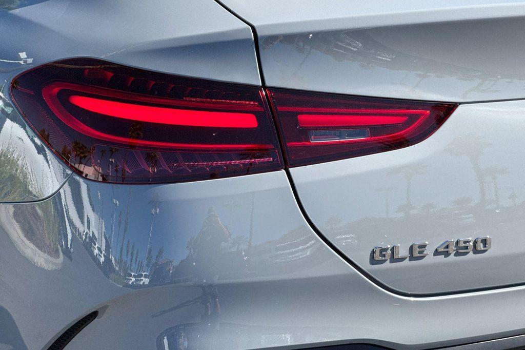 new 2026 Mercedes-Benz GLE 450 car, priced at $84,515
