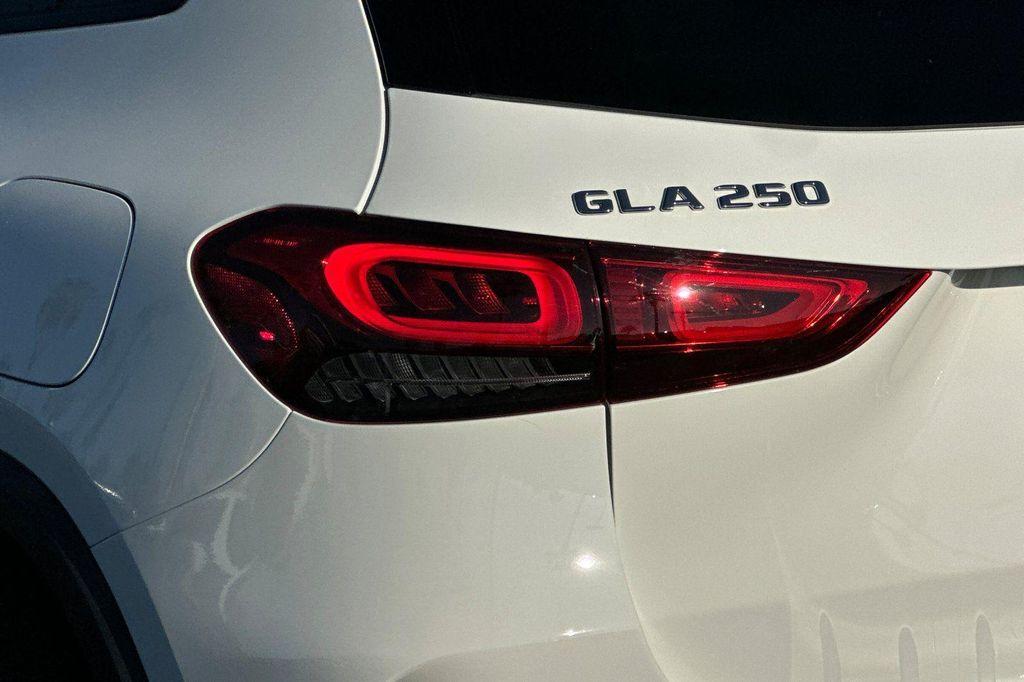 used 2022 Mercedes-Benz GLA 250 car, priced at $27,683