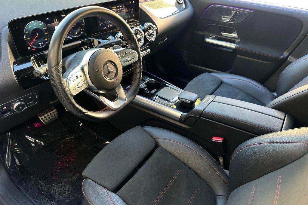 used 2022 Mercedes-Benz GLA 250 car, priced at $27,683