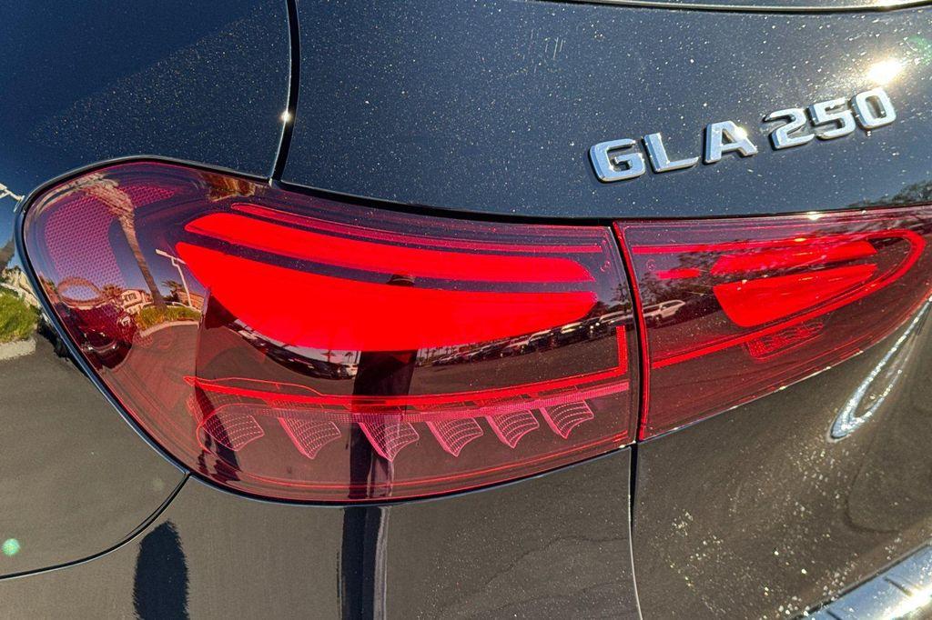 used 2025 Mercedes-Benz GLA 250 car, priced at $36,980