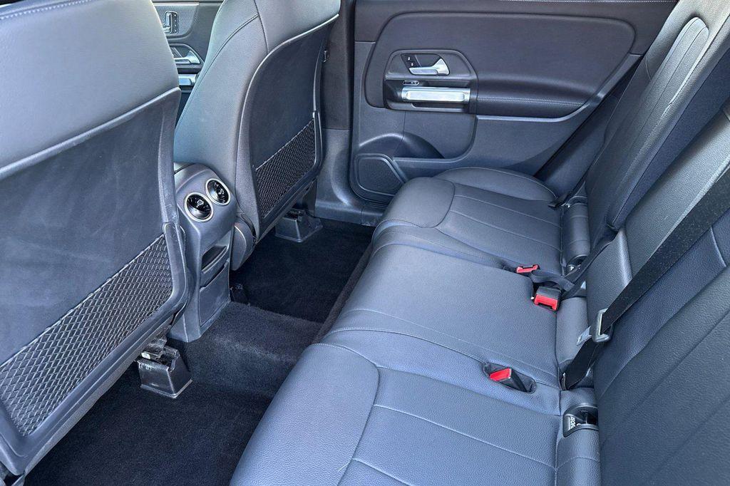 used 2022 Mercedes-Benz GLB 250 car, priced at $29,884