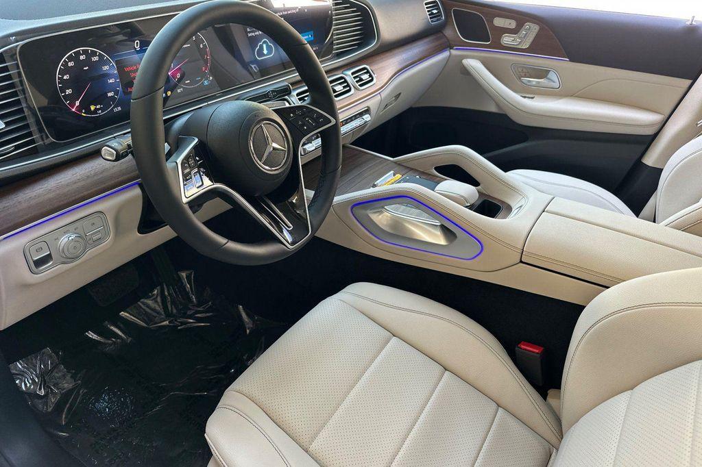 new 2025 Mercedes-Benz GLE 350 car, priced at $57,565