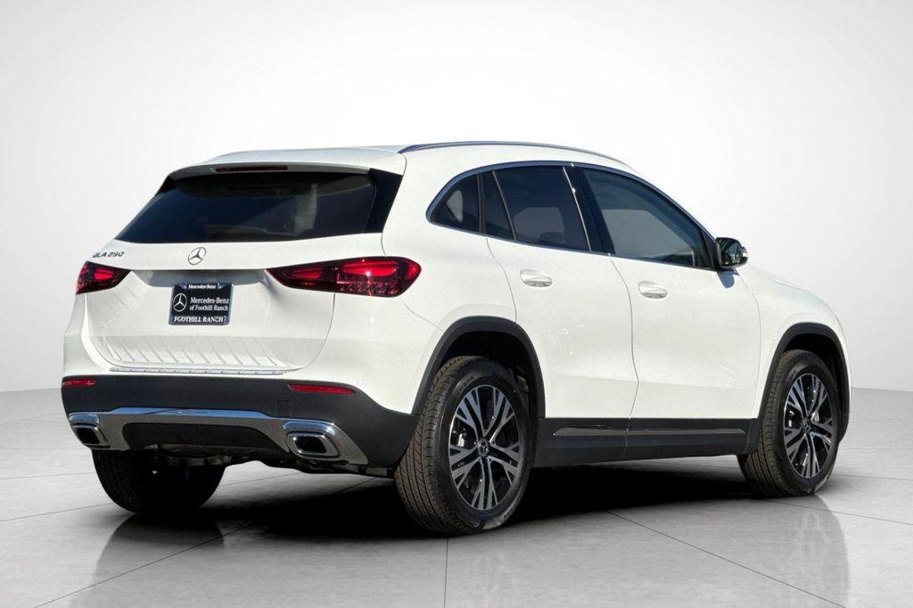 new 2026 Mercedes-Benz GLA 250 car, priced at $43,780