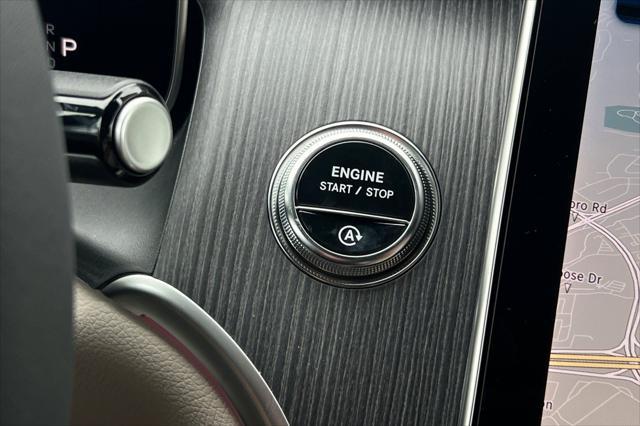 new 2025 Mercedes-Benz GLC 300 car, priced at $55,855