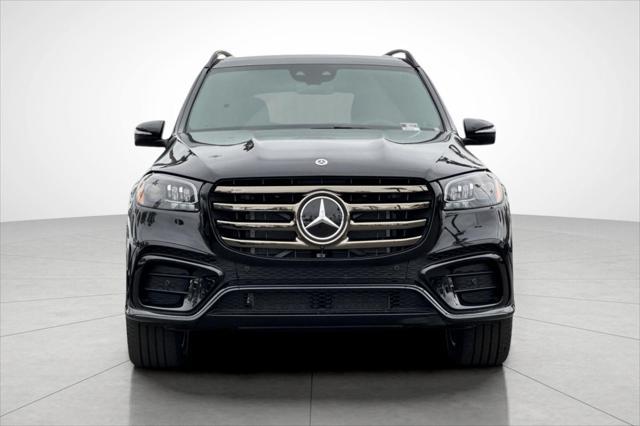 new 2025 Mercedes-Benz GLS 580 car, priced at $118,655
