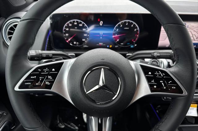 new 2025 Mercedes-Benz GLB 250 car, priced at $48,920