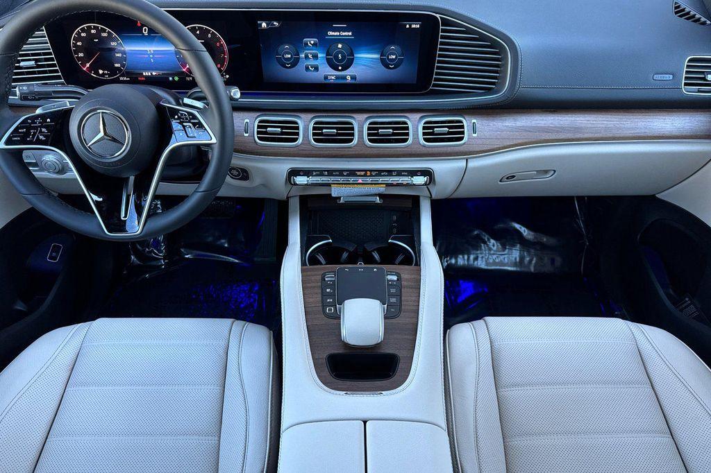 new 2026 Mercedes-Benz GLE 450 car, priced at $83,935