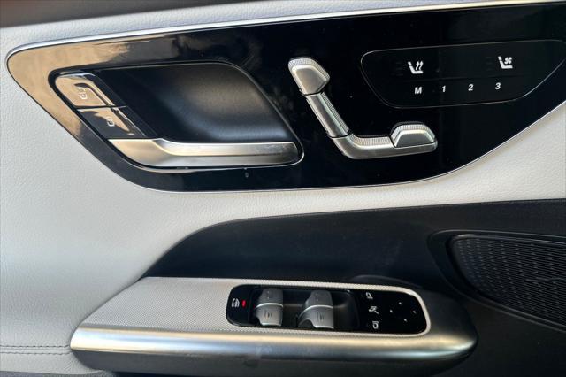 new 2025 Mercedes-Benz GLC 300 car, priced at $52,569