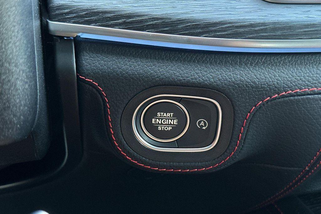 new 2026 Mercedes-Benz AMG GLE 53 car, priced at $98,260
