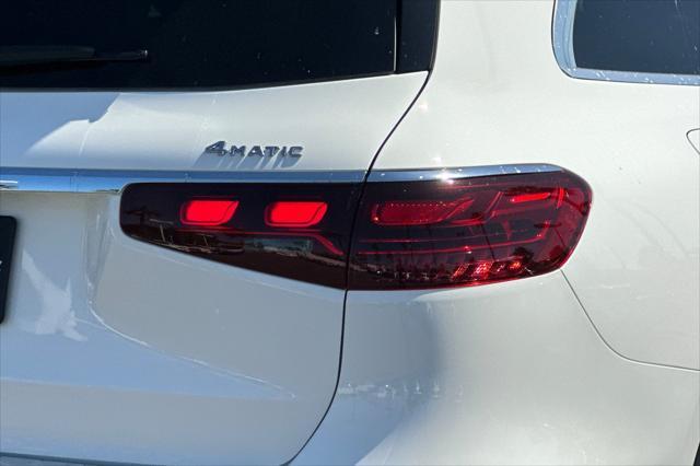 new 2025 Mercedes-Benz GLS 450 car, priced at $92,265